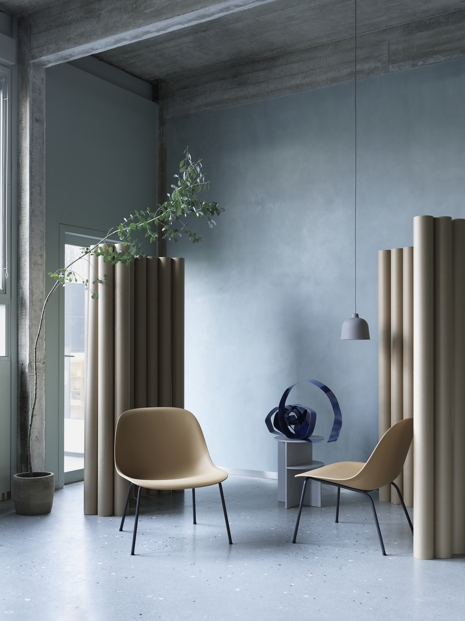 Halves Side Table | Modern materiality