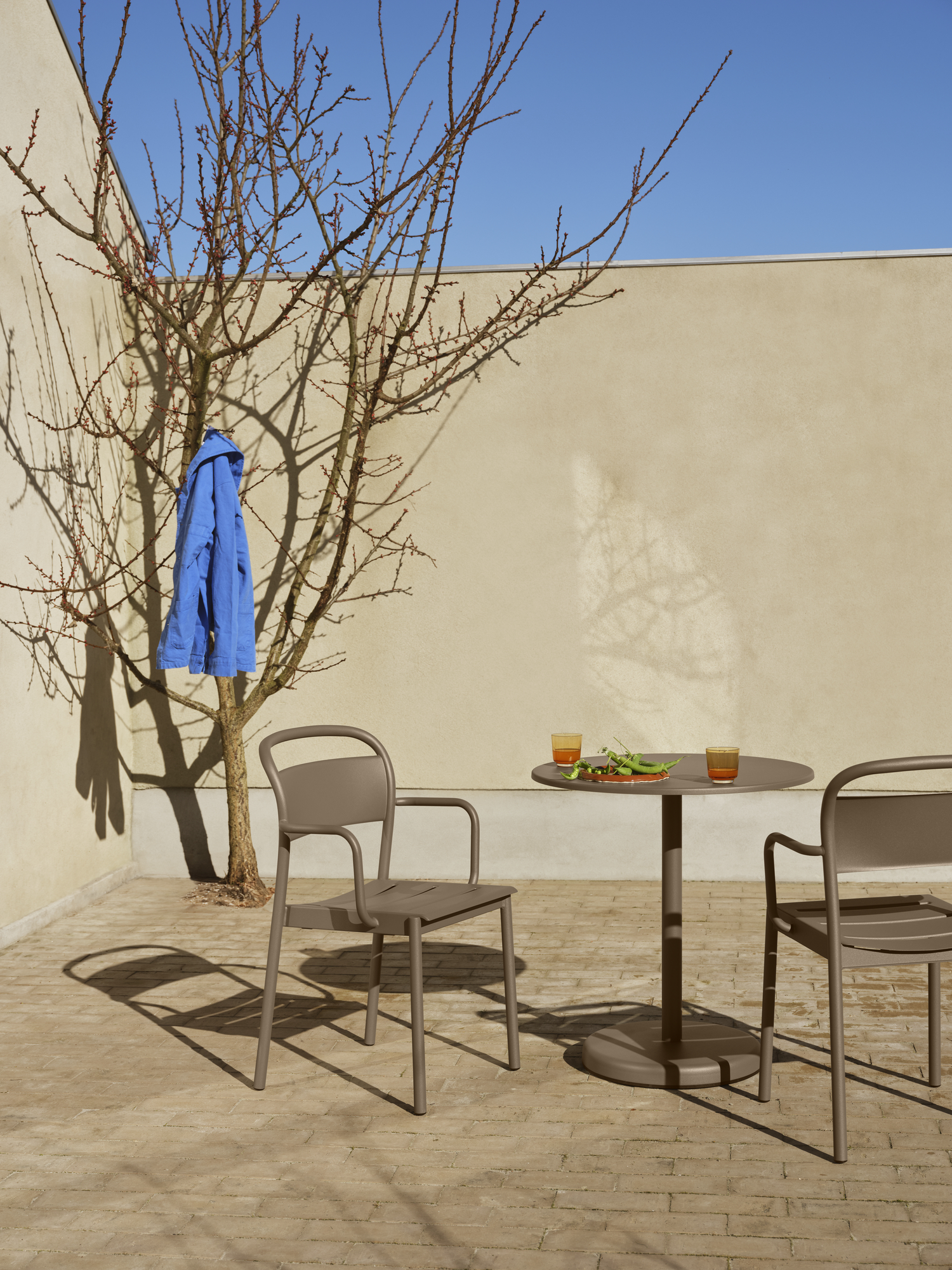 【新品未使用】THE CAFE TABLE 80cm Mater_11997-