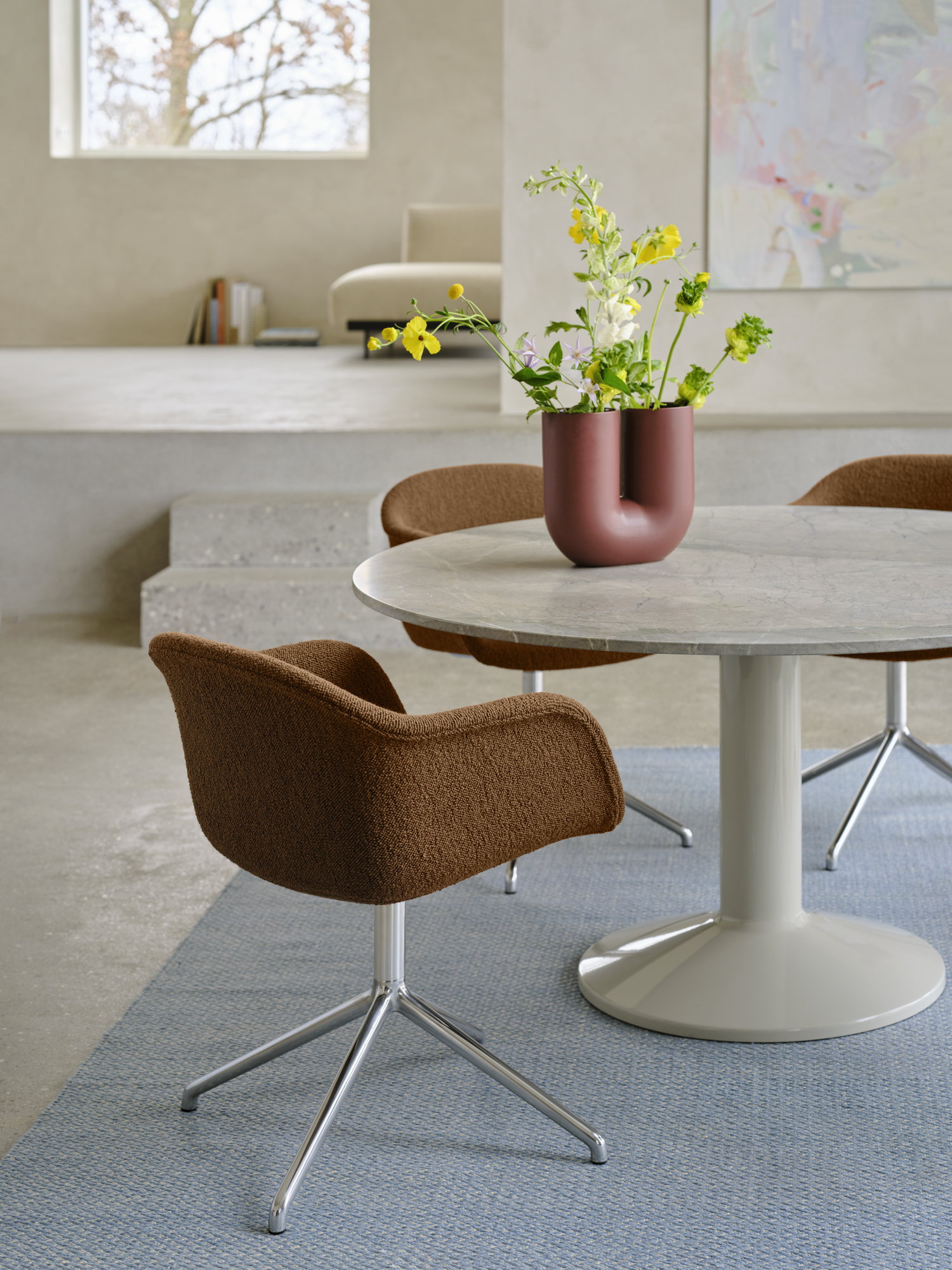 Kink Vase | A contemporary flower vase