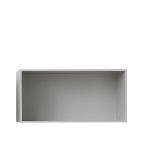 A small and versatile shelving system ideal for office spaces and kitchens. The modules can be wall mounted in groups or singles to create a functional storage solution and a personal creative element to your interior. One clip included with each module.