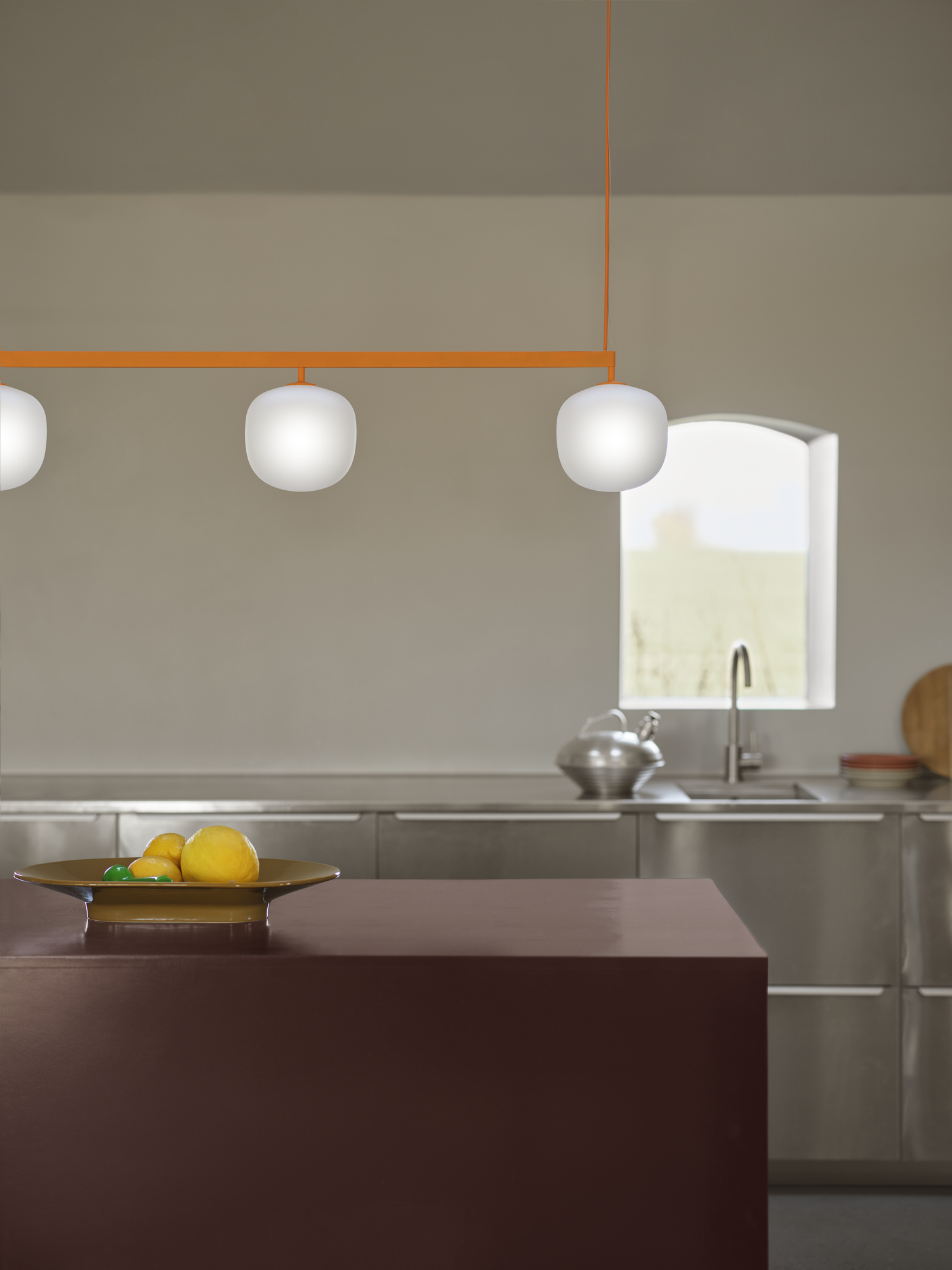 rima 1001 Rime Rail Lamp | Seamless light composition